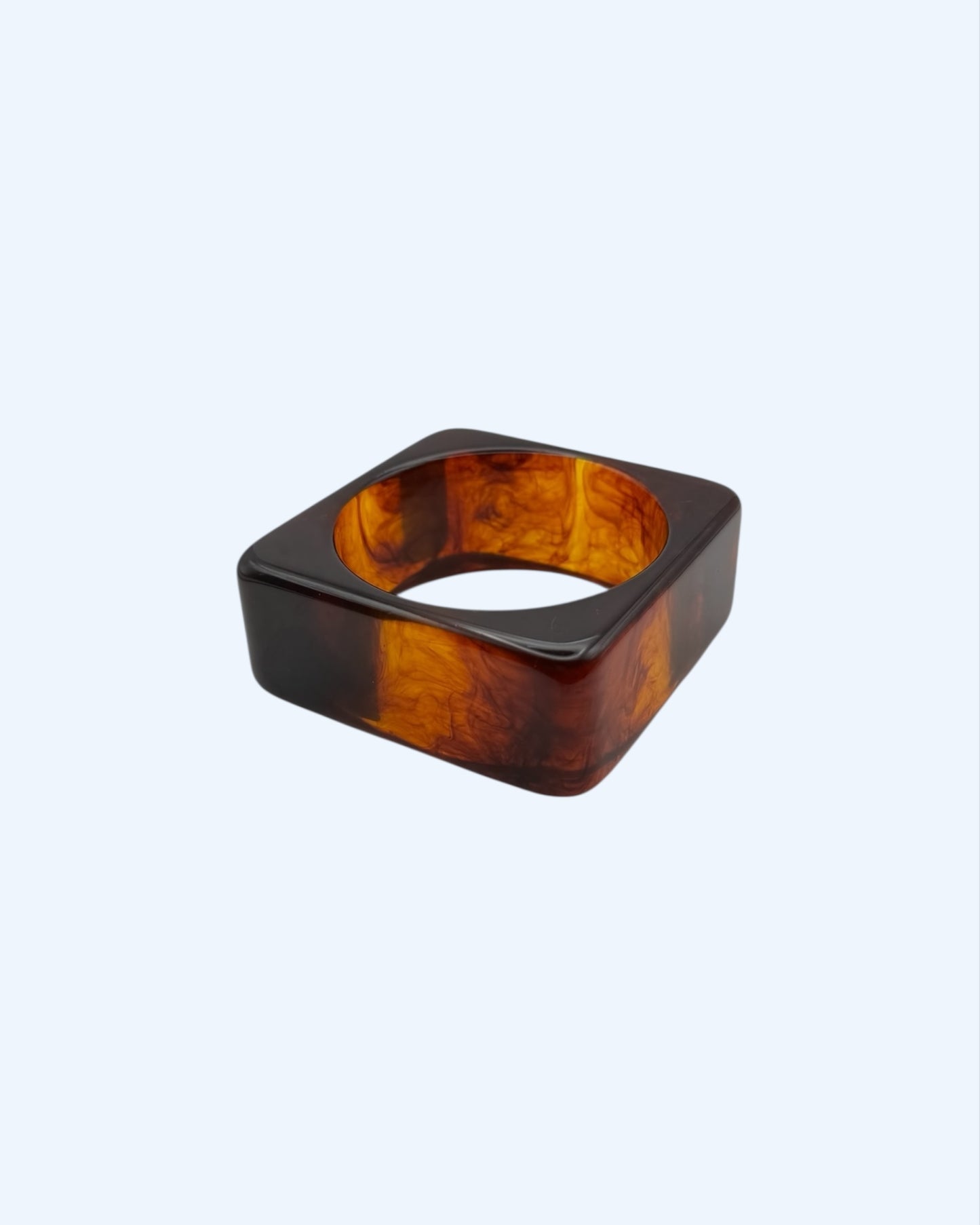 PULSEIRA MAXI CASTANHA QUADRADA