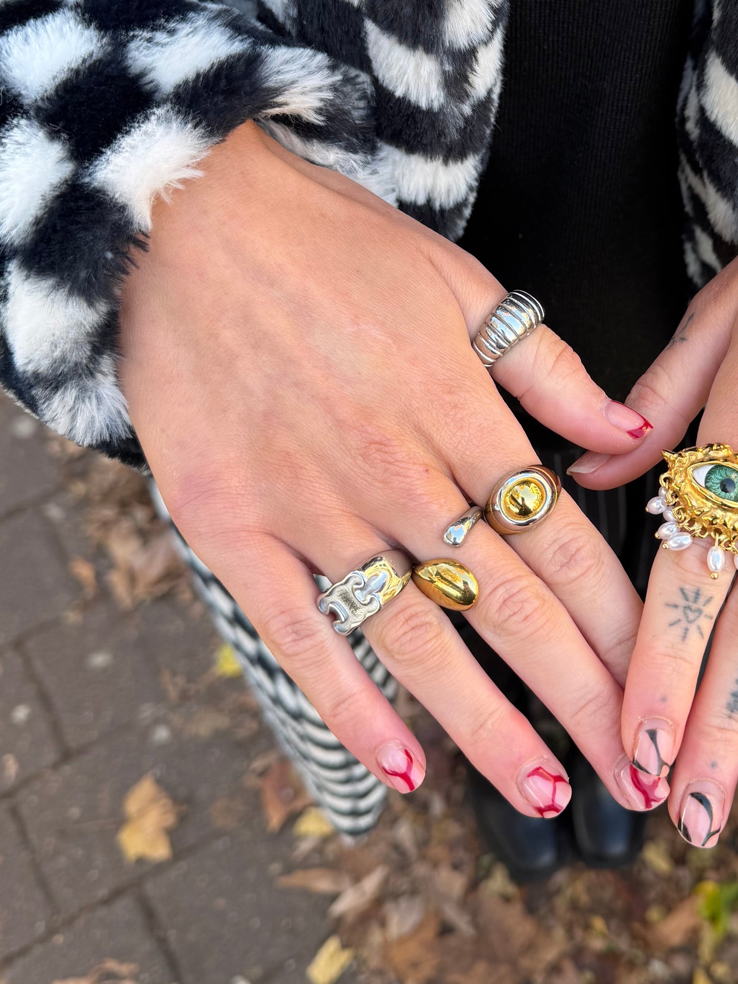 ALQUIMIA - ANEL BICOLOR DROP EM AÇO INOXIDÁVEL