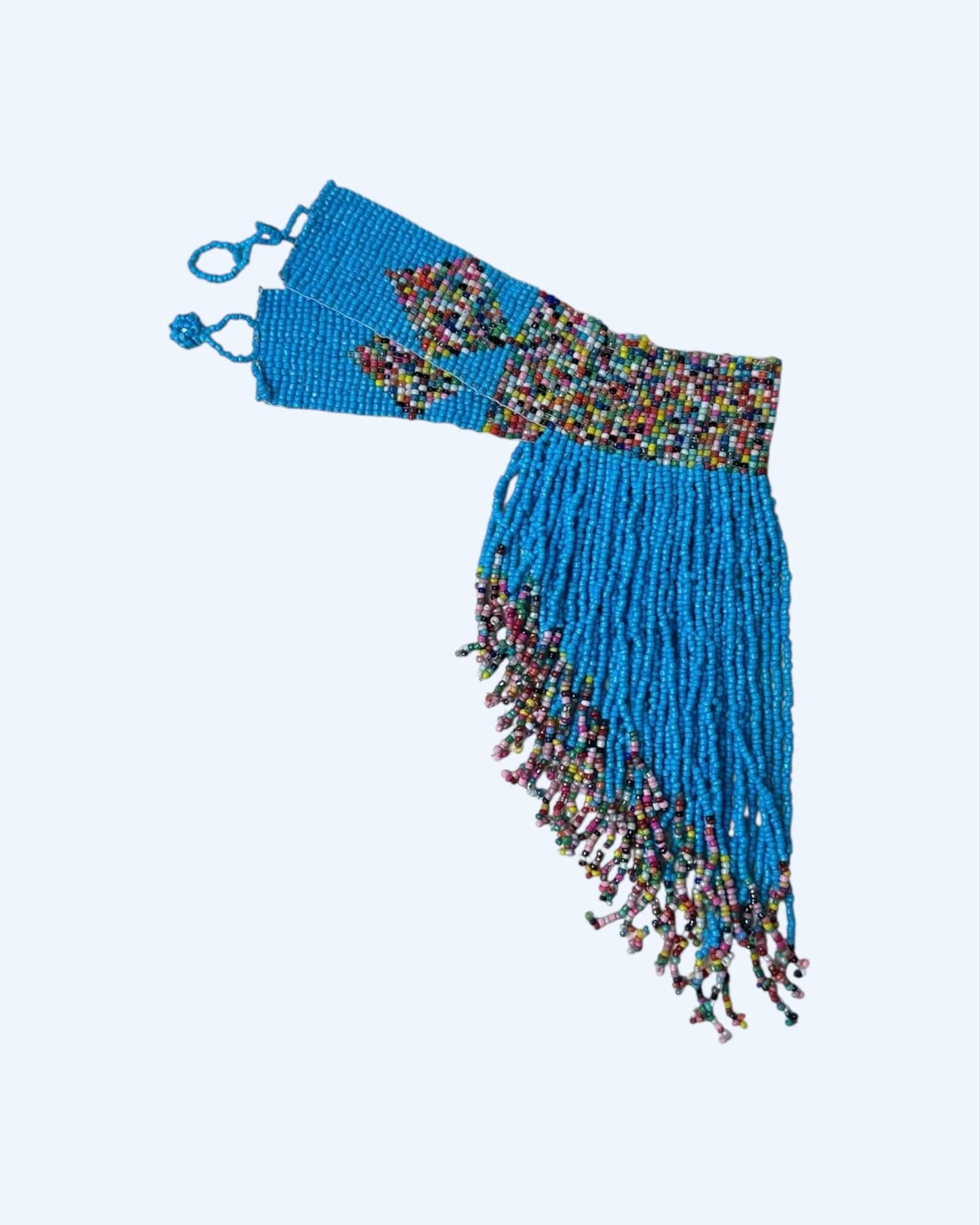 CHOKER DE MISSANGAS TURQUESA COM FRANJAS