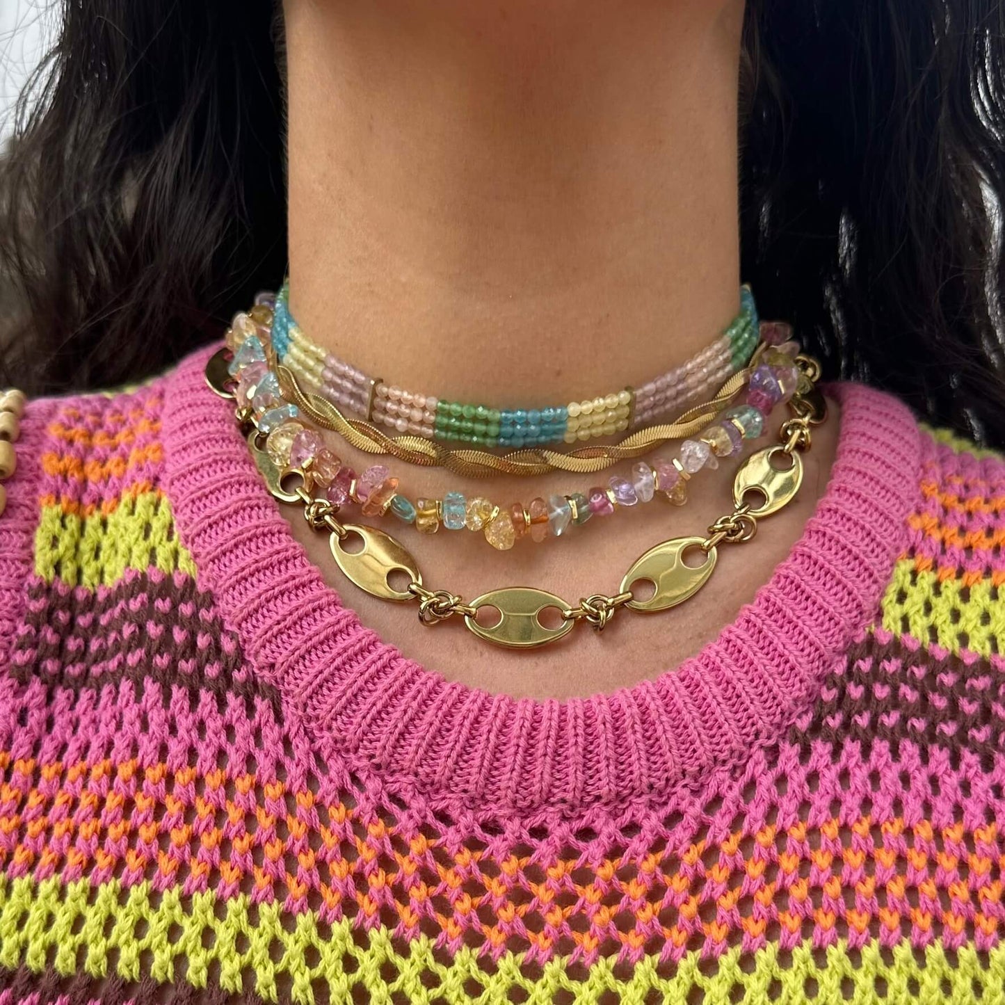 COLAR DOURADO COM ELOS OVAIS em aço inoxidável
