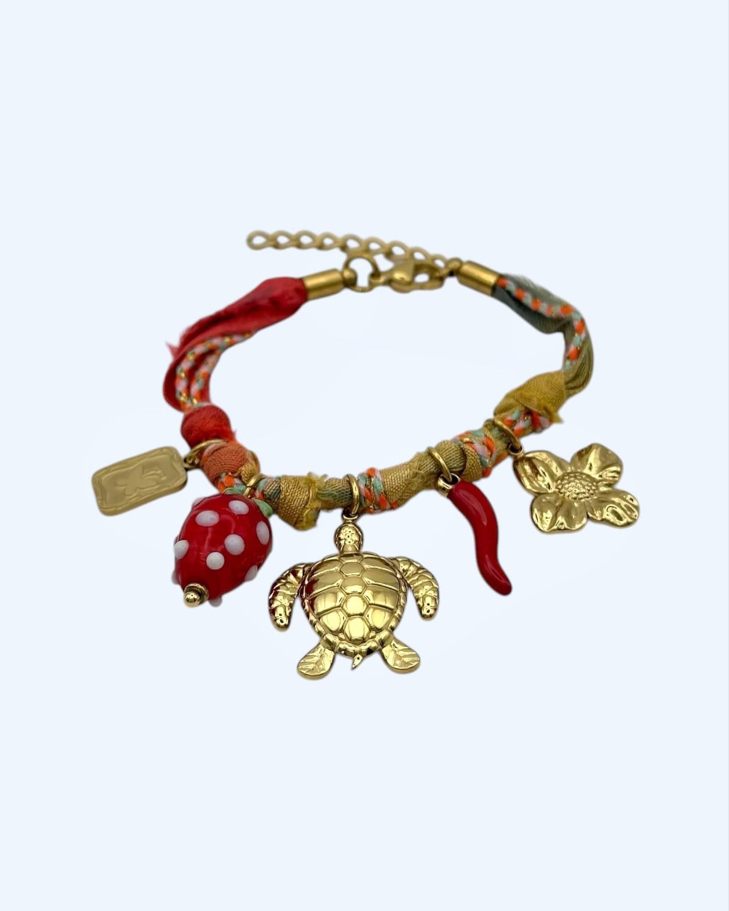 PULSEIRA BOHO COM TARTARUGA, FLOR E MORANGO EM AÇO