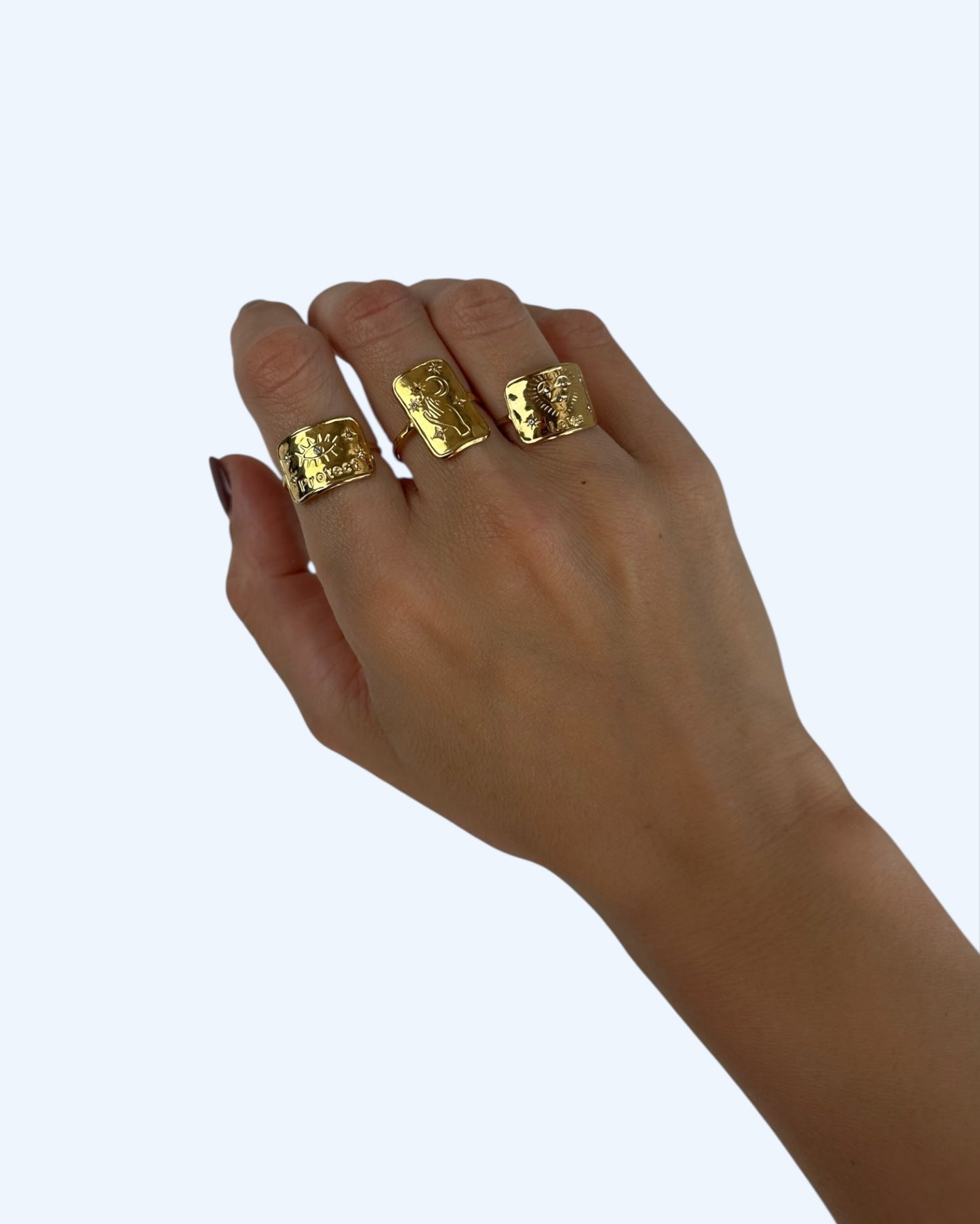 ANEL MÍSTICO DOURADO OU PRATEADO em aço inoxidável