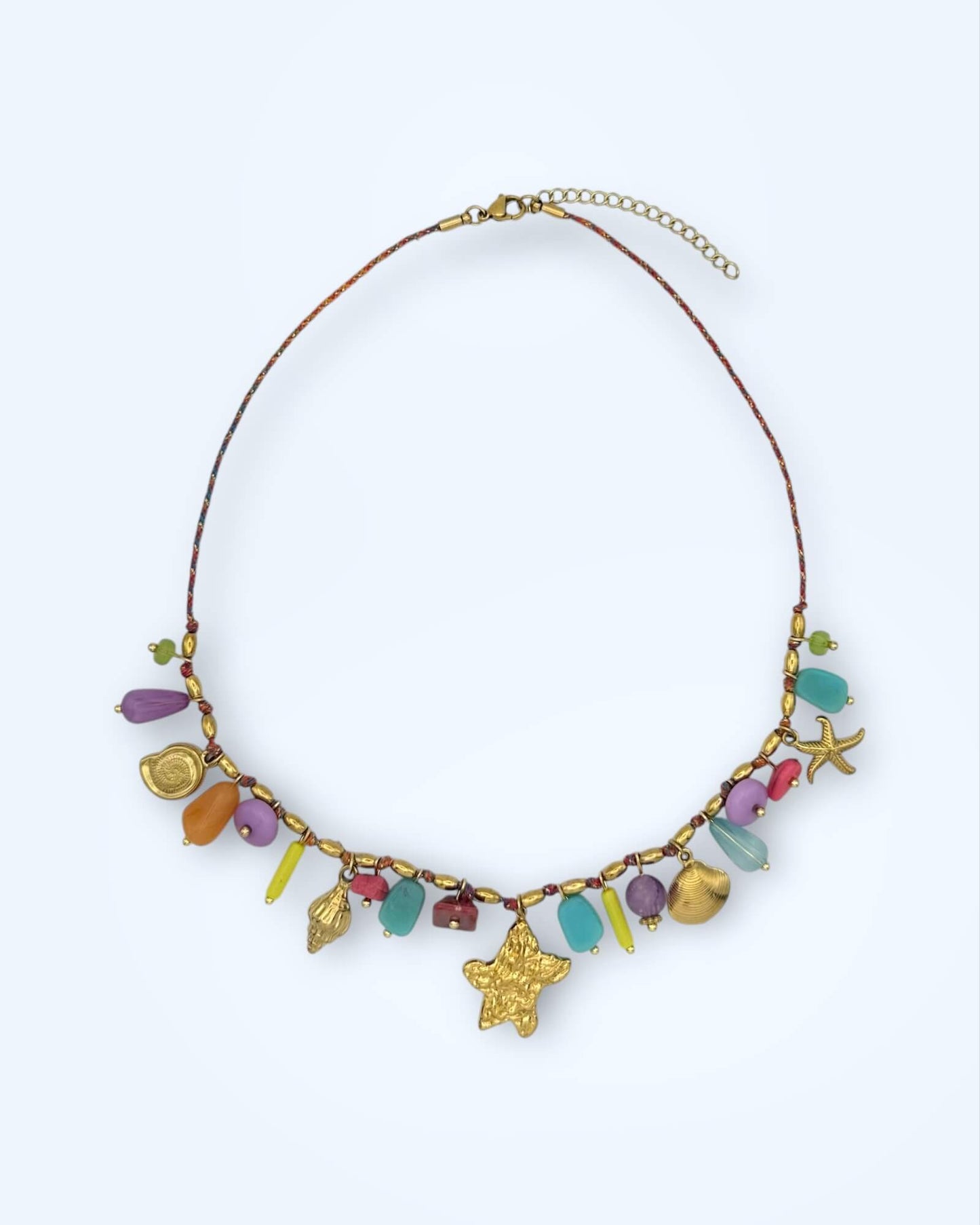 COLAR BOHO COM PEDRAS COLORIDAS E PINGENTES DO MAR