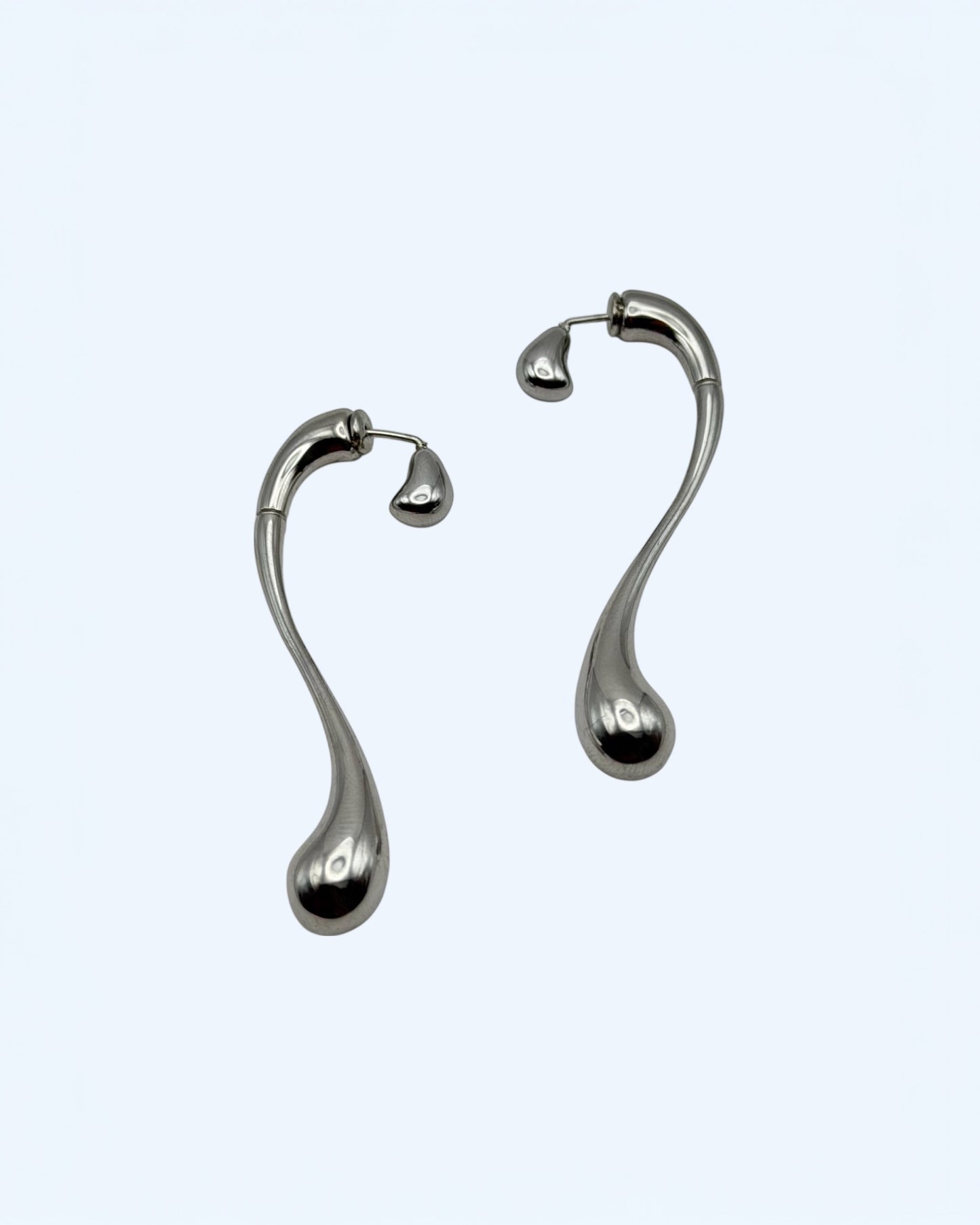 BRINCOS FLOW DROP EM AÇO INOXIDÁVEL