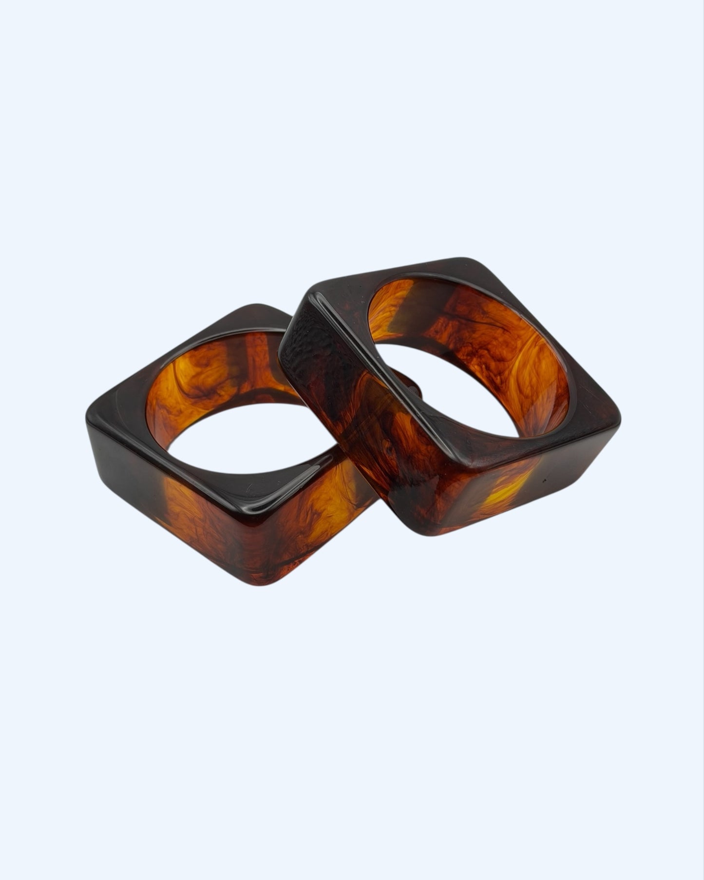 PULSEIRA MAXI CASTANHA QUADRADA