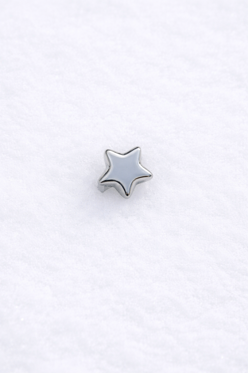 ANILLO CON ESTRELLA BOLD EN ACERO INOXIDABLE