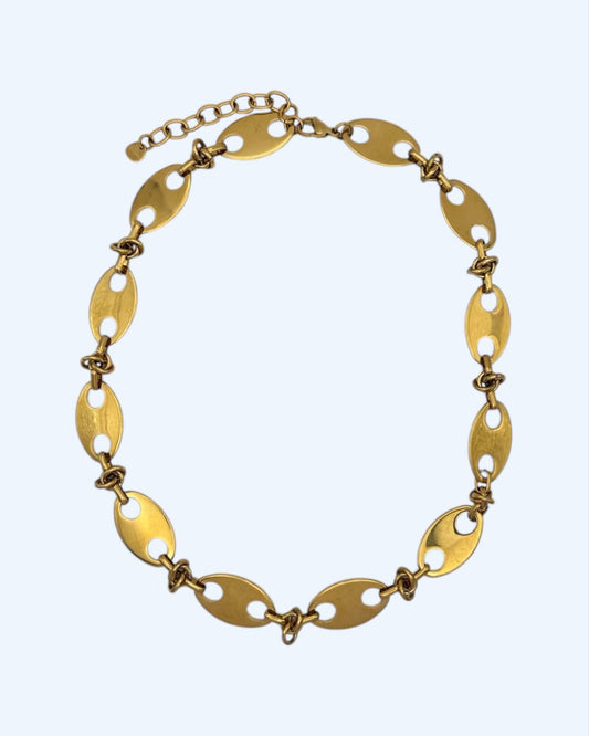 COLAR DOURADO COM ELOS OVAIS em aço inoxidável