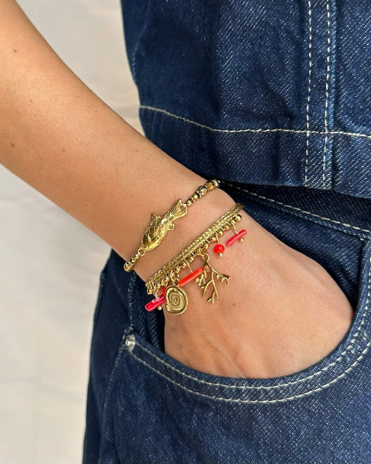 PULSEIRA COM CORDÃO METALIZADO E PENDENTES CORAL EM AÇO