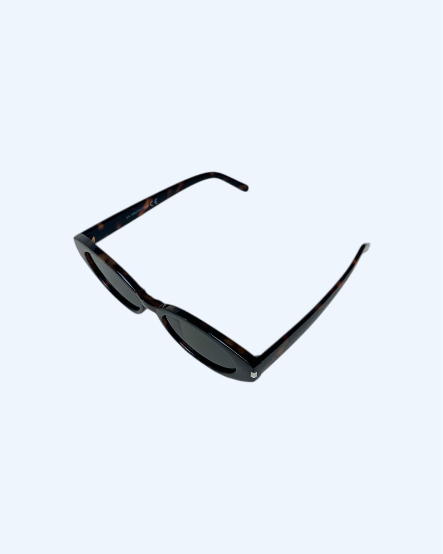 Lana – Óculos Cat Eye Tartaruga com Lente Fumada