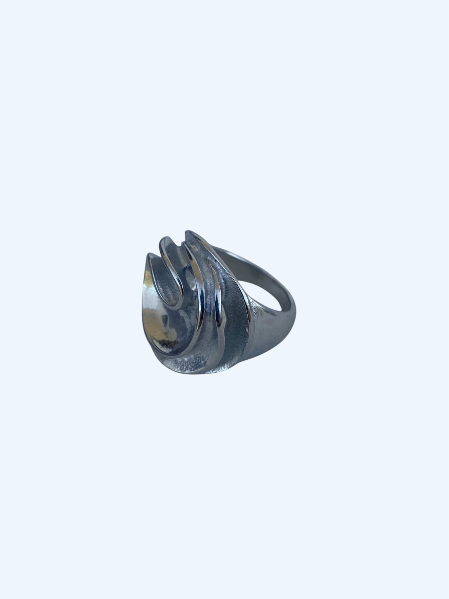 ORGANIC WAVE CHUNKY STAINLESS STEEL RING