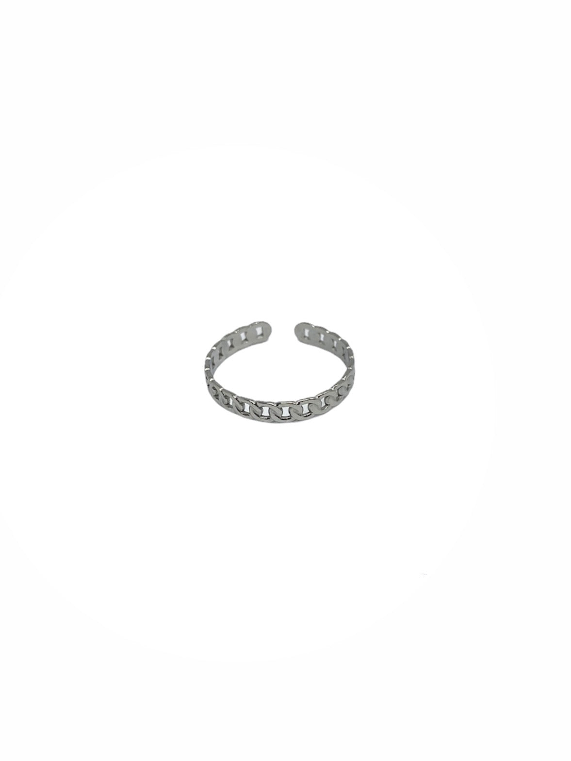 Vista frontal do anel prateado corrente fina ajustável em aço inoxidável.