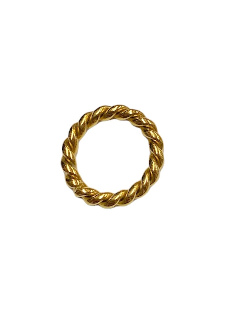 Vista frontal do Anel dourado total corda entrelaçada em aço inoxidável.