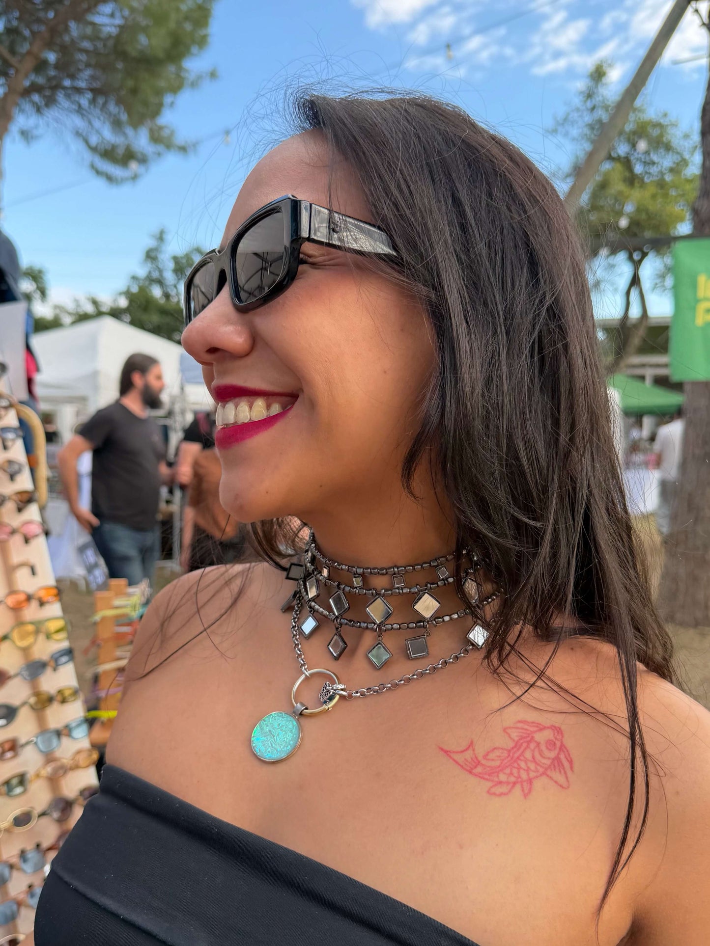 CHOKER GRANDE CON ESPEJOS Y COLGANTES